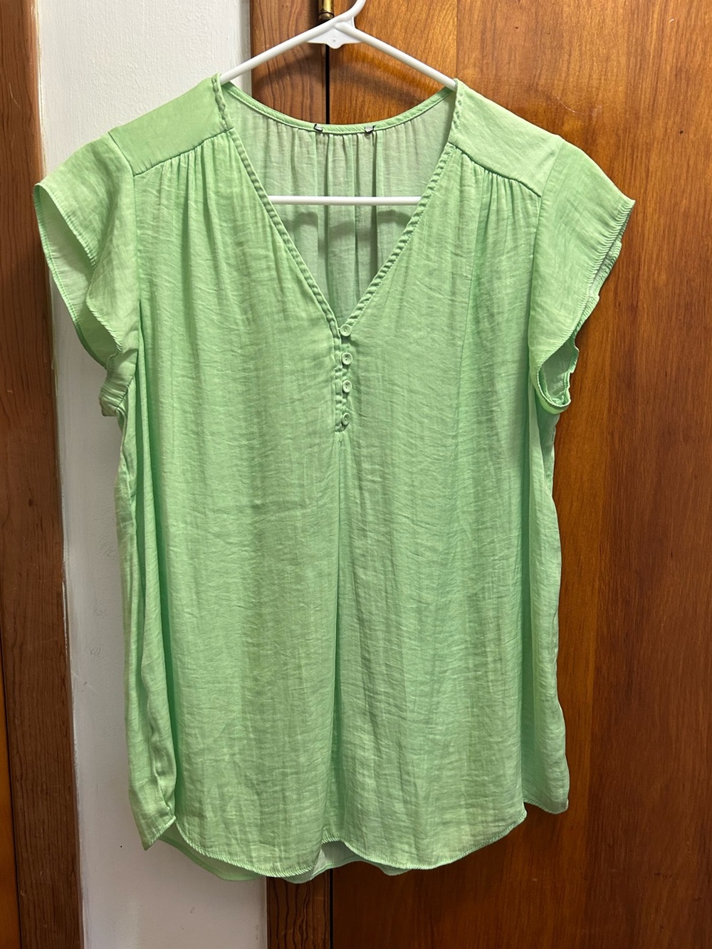 Light Mint V-Neck Flutter Sleeve Blouse